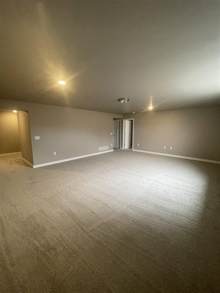 134 Buysse Lane West Liberty IA 52776