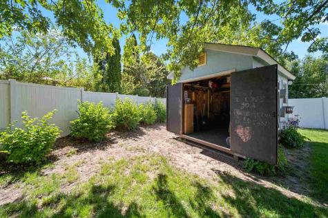 110 Elm Ridge Drive North Liberty IA 52317
