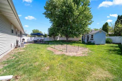 110 Elm Ridge Drive North Liberty IA 52317