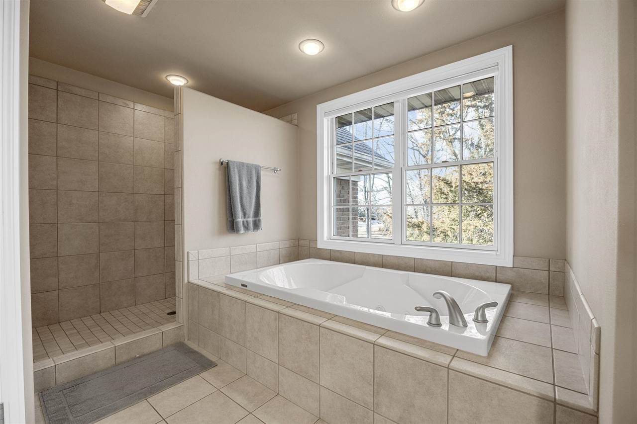 2670 NE Aspen Court North Liberty IA 52317