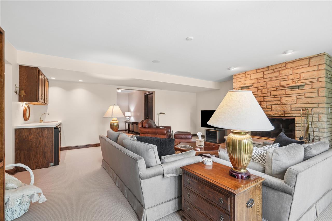 3545 Timber Ridge Trail Cedar Rapids IA 52411