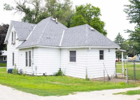 95 14th Street North IA 50459