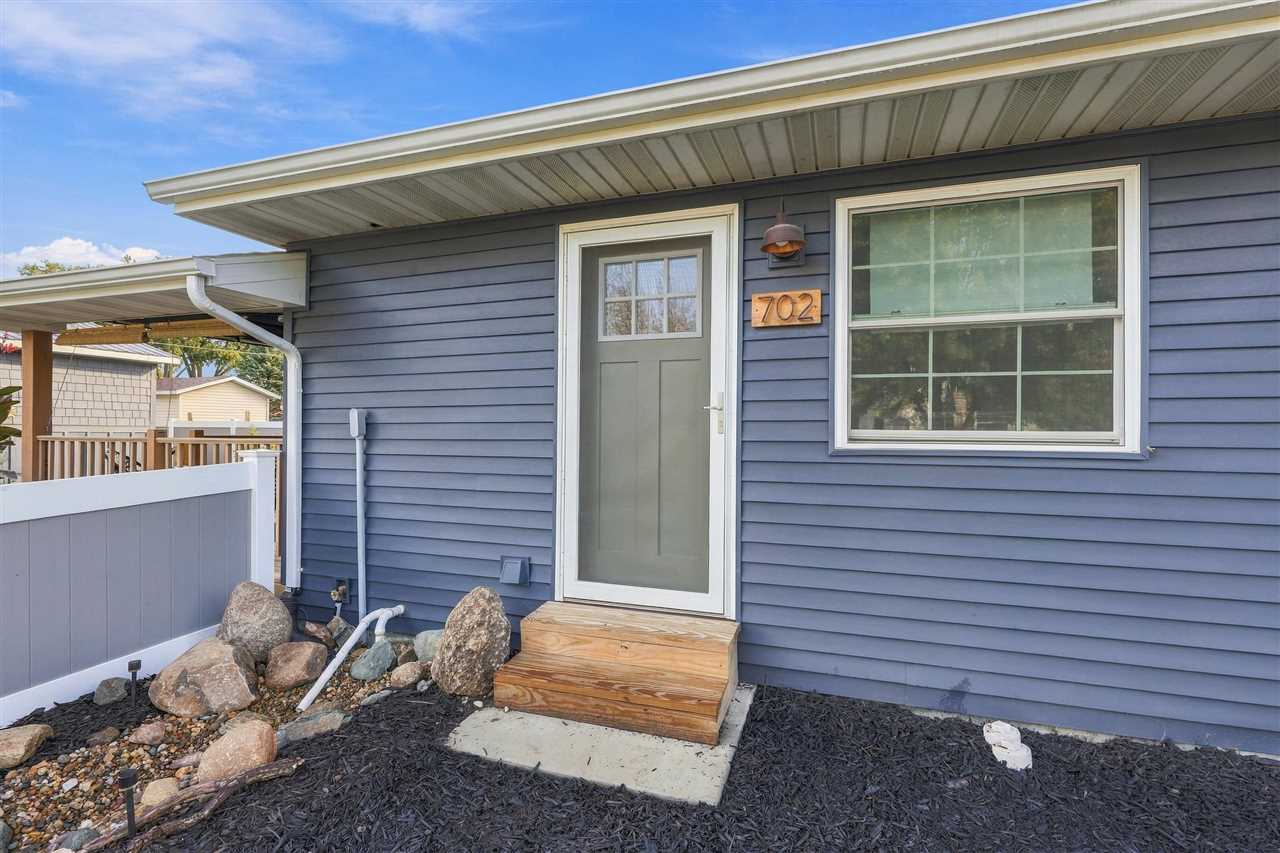 702 N 5th Avenue Washington IA 52353