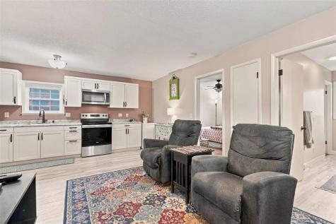 702 N 5th Avenue Washington IA 52353