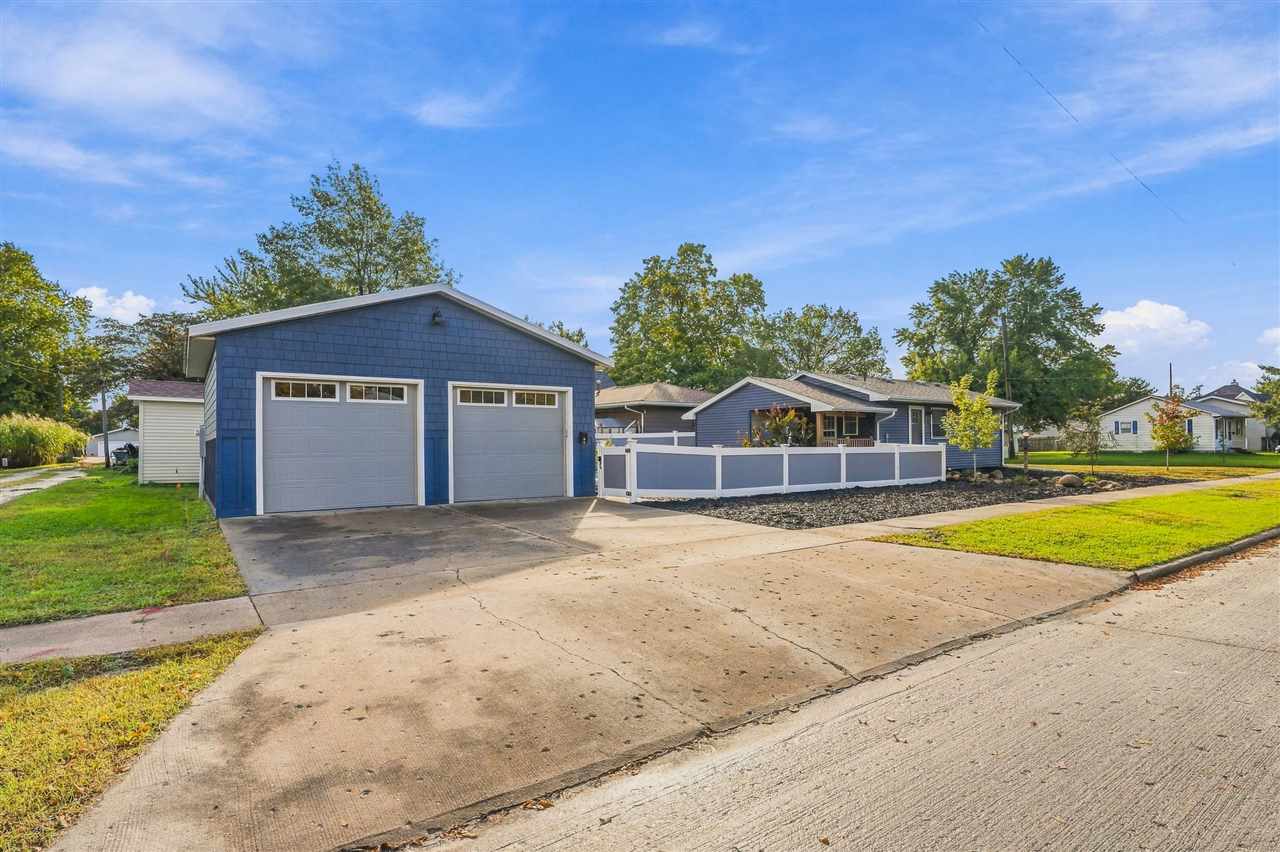 702 N 5th Avenue Washington IA 52353