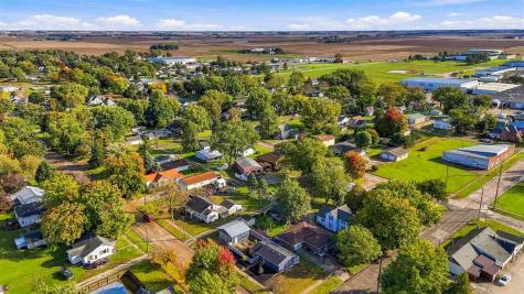 702 N 5th Avenue Washington IA 52353