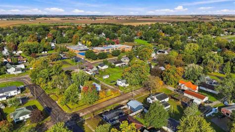 702 N 5th Avenue Washington IA 52353