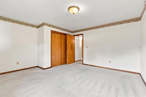 1141 Oakview Drive Columbus Junction IA 52738