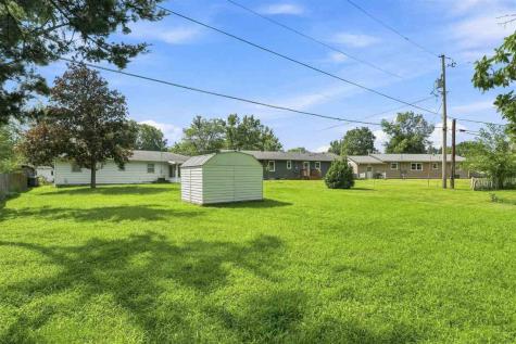 1141 Oakview Drive Columbus Junction IA 52738