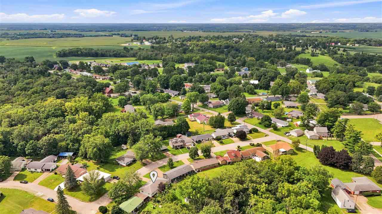 1141 Oakview Drive Columbus Junction IA 52738