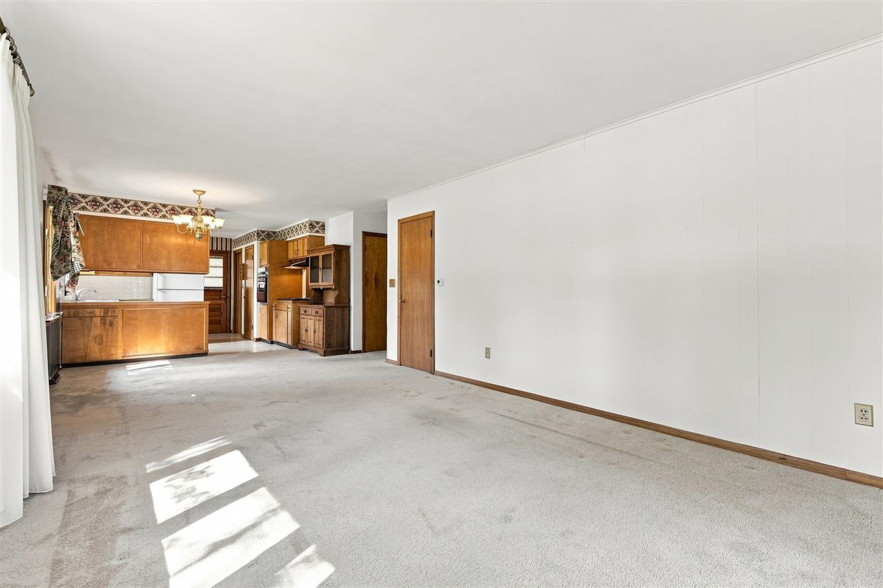 1141 Oakview Drive Columbus Junction IA 52738
