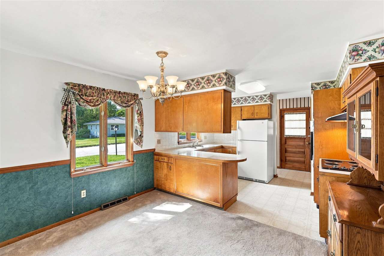 1141 Oakview Drive Columbus Junction IA 52738