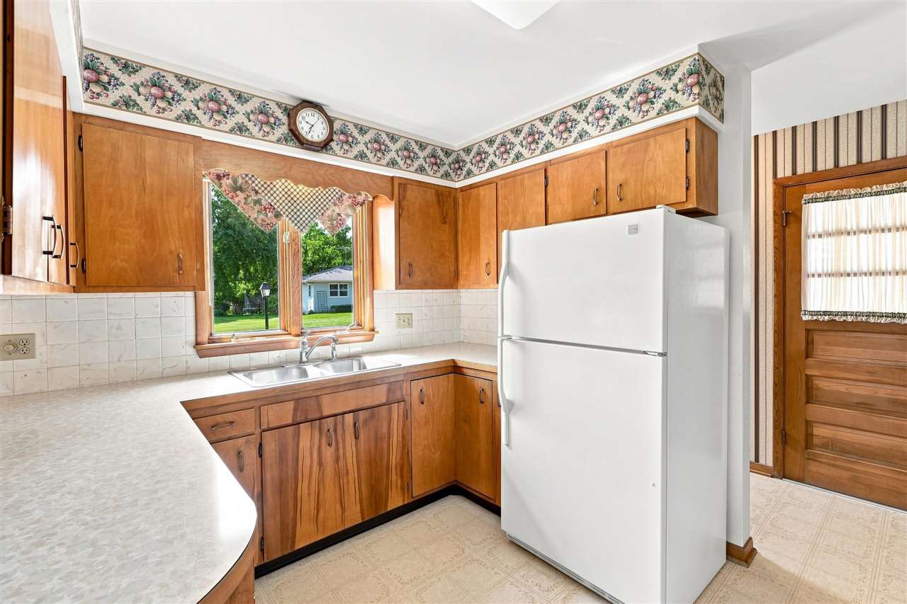 1141 Oakview Drive Columbus Junction IA 52738