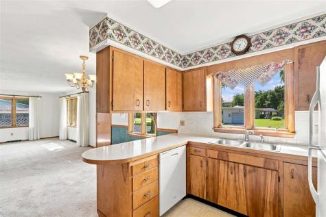 1141 Oakview Drive Columbus Junction IA 52738