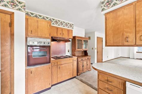 1141 Oakview Drive Columbus Junction IA 52738