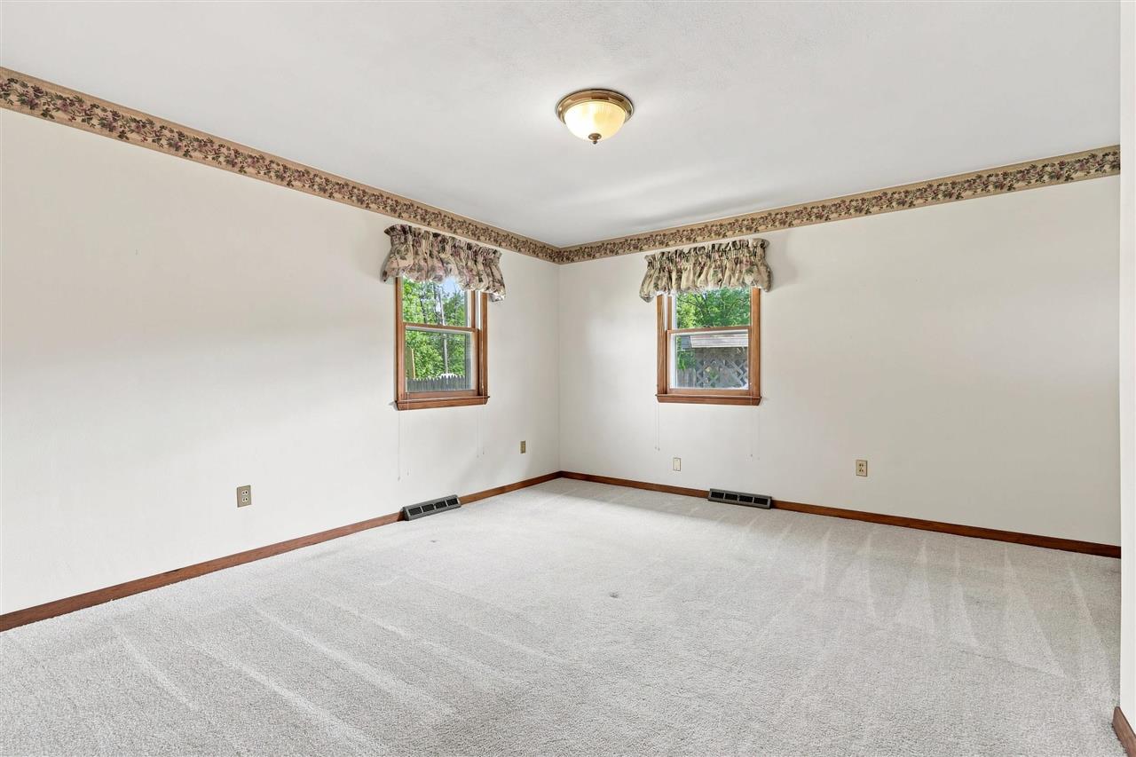 1141 Oakview Drive Columbus Junction IA 52738