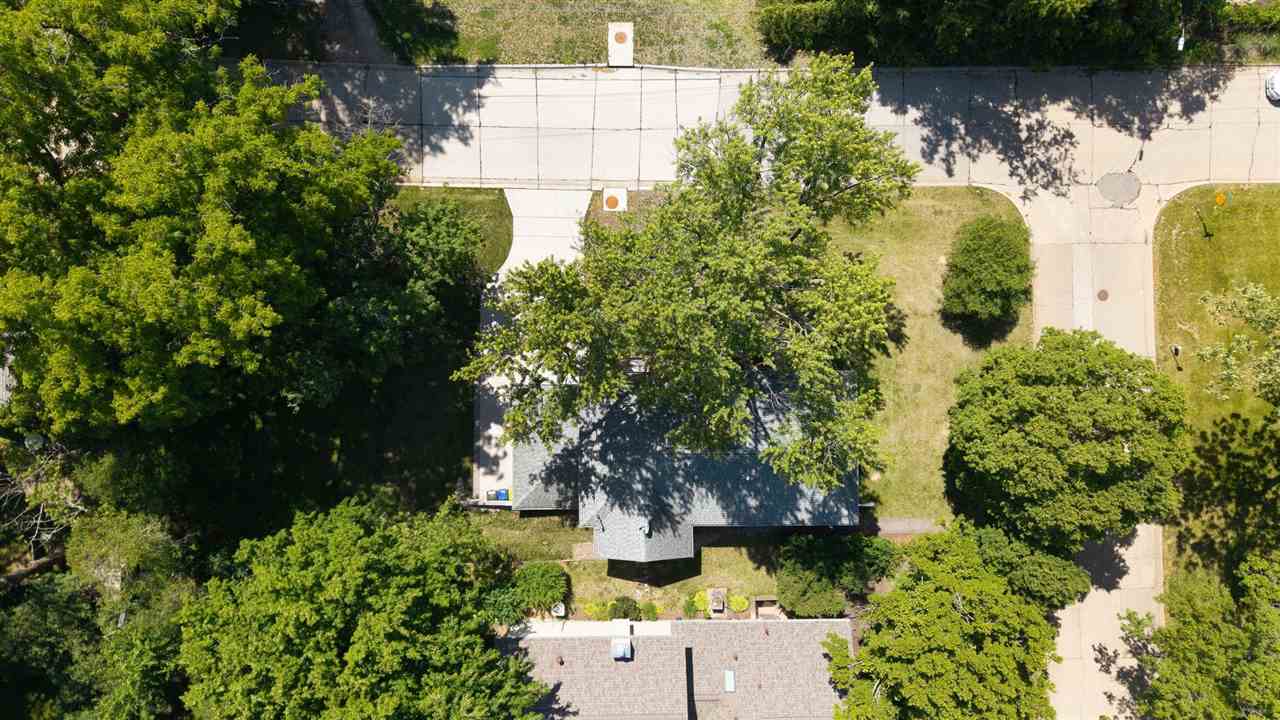 528 Beldon Avenue Iowa City IA 52246