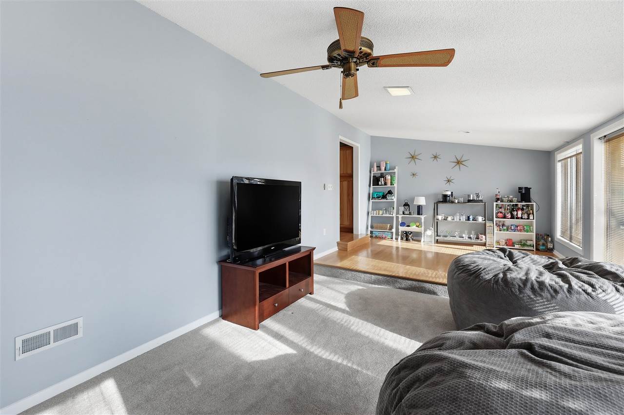 618 Keswick Drive Iowa City IA 52246