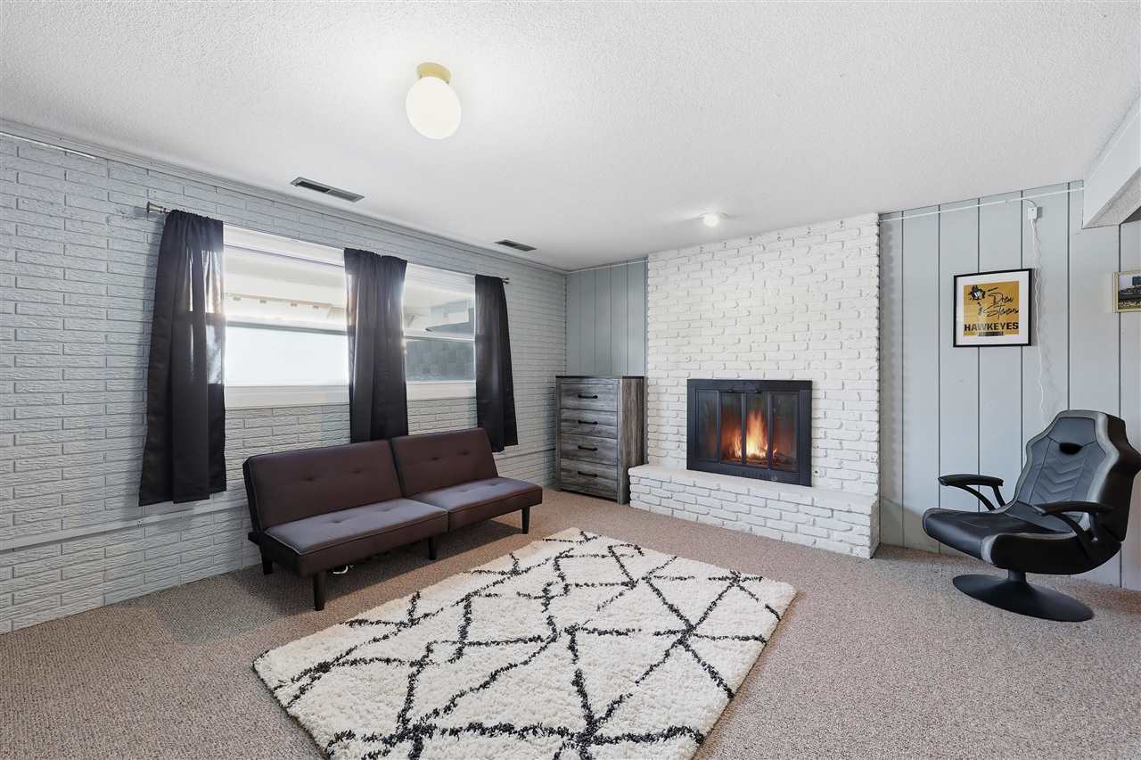 618 Keswick Drive Iowa City IA 52246