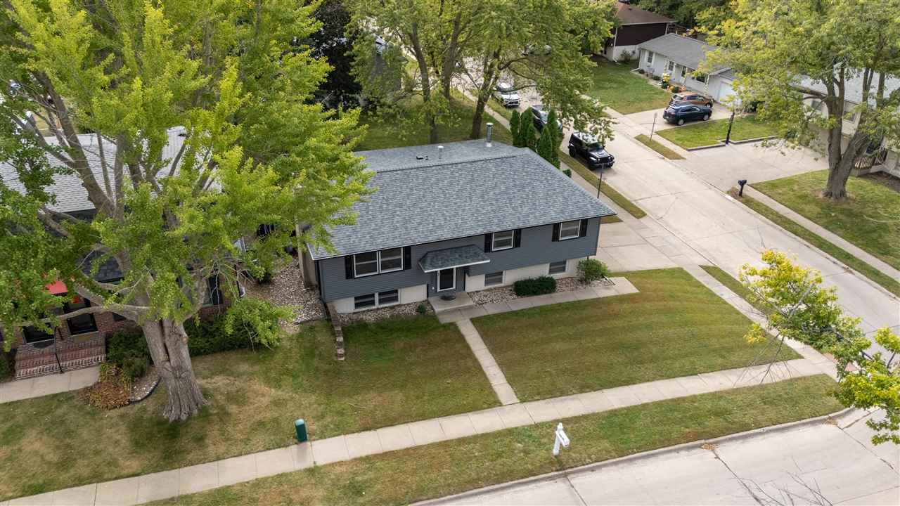 618 Keswick Drive Iowa City IA 52246