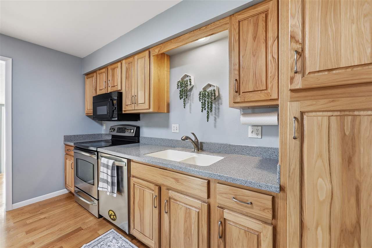 618 Keswick Drive Iowa City IA 52246