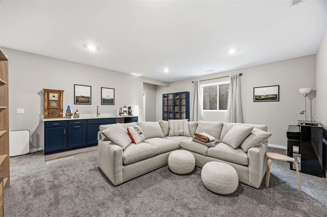 339 Sierra Trace Coralville IA 52241