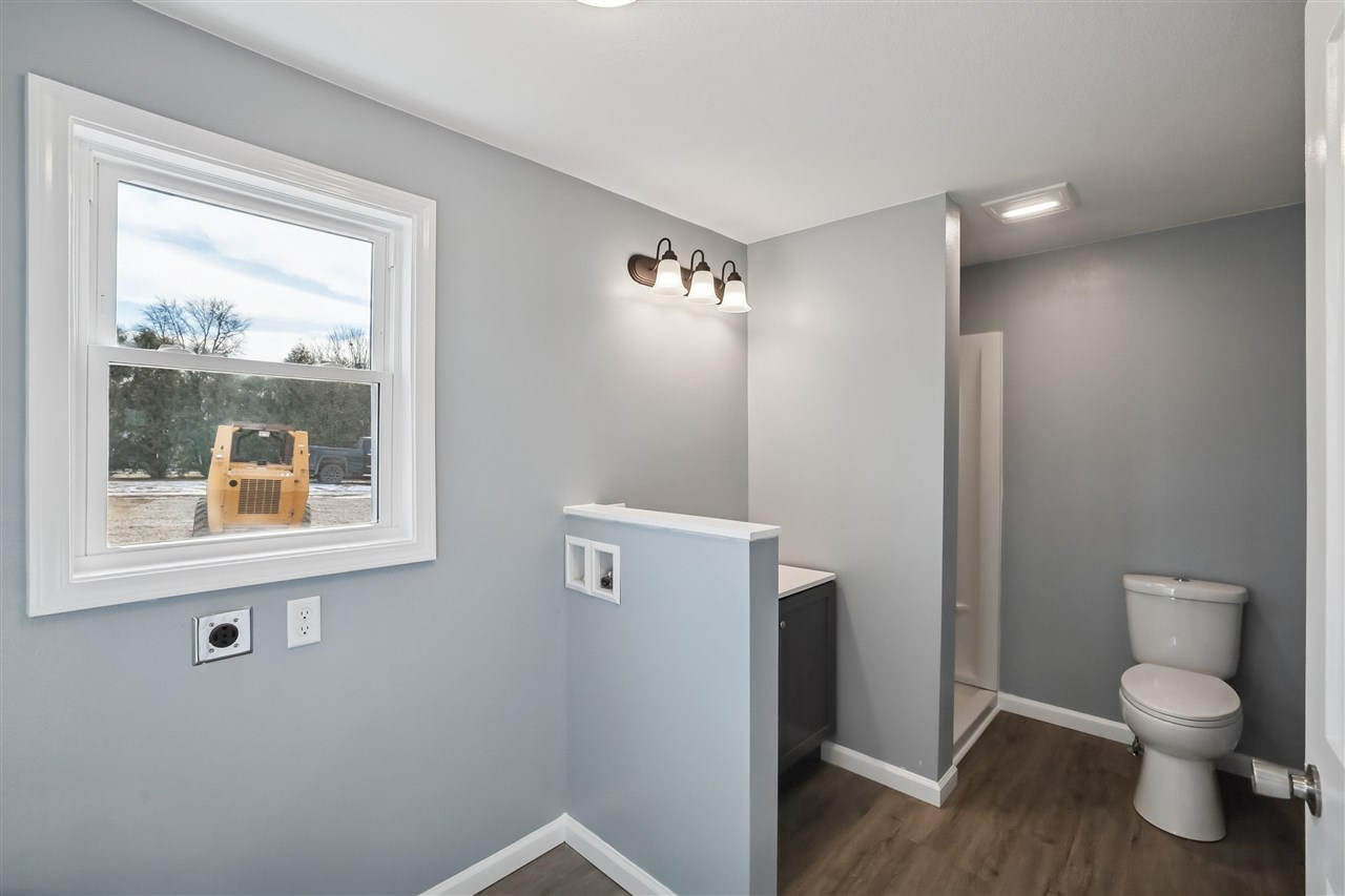 807 4th Street Victor IA 52347