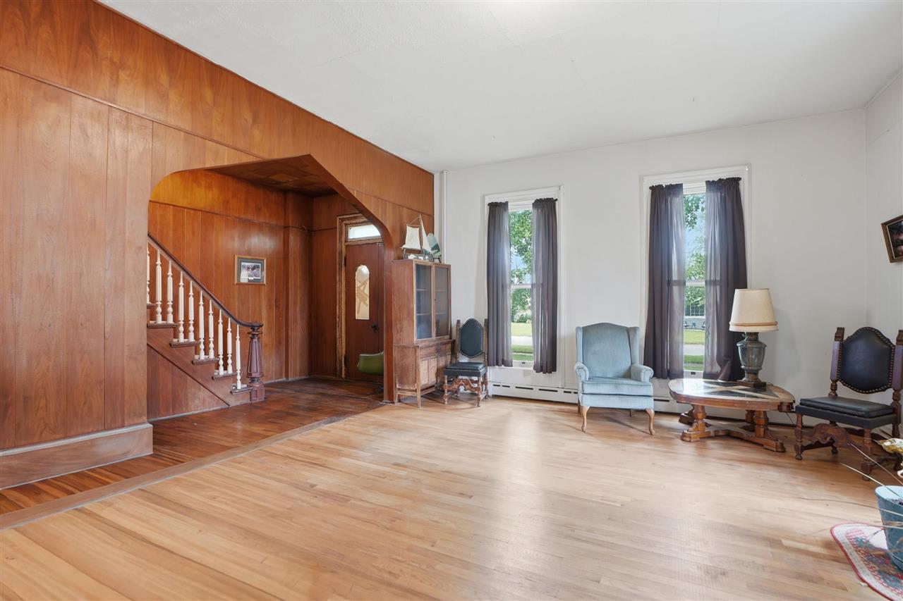 202 N West Street Sigourney IA 52591
