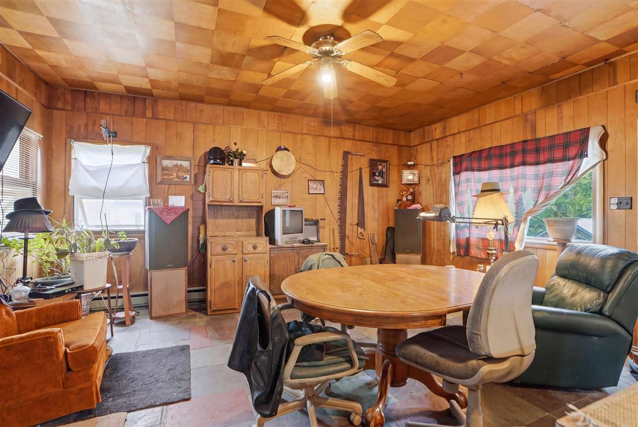 202 N West Street Sigourney IA 52591