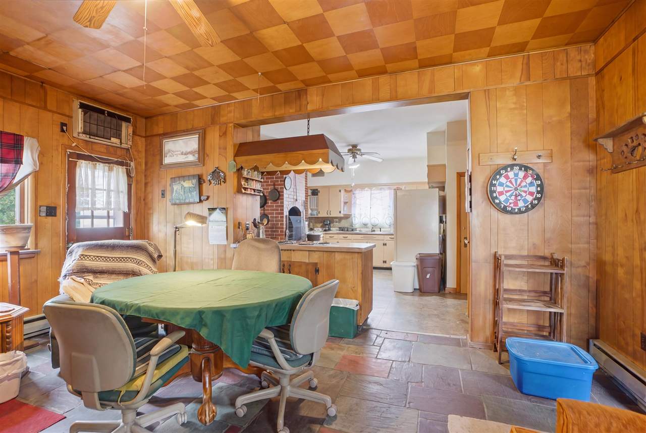 202 N West Street Sigourney IA 52591