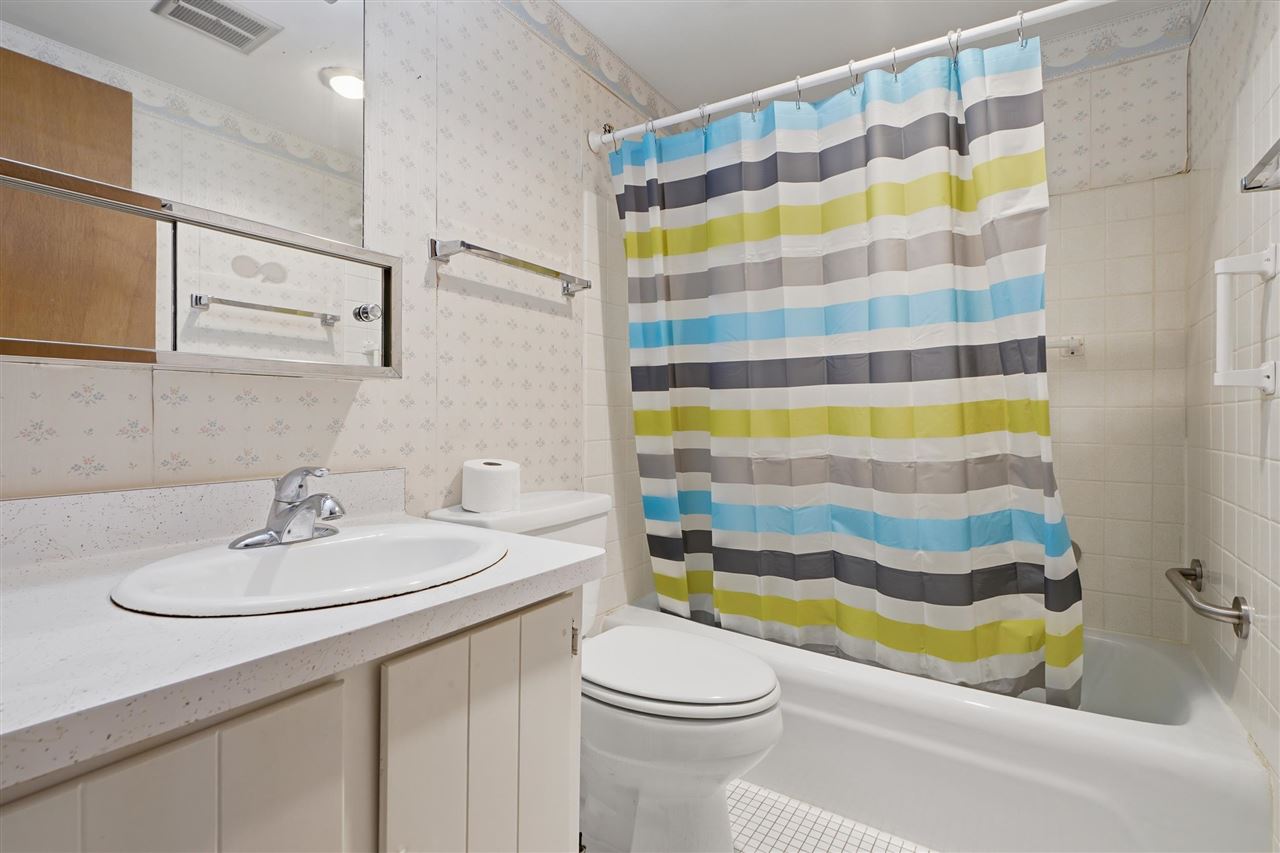 321 S Hill Avenue Columbus Junction IA 52738