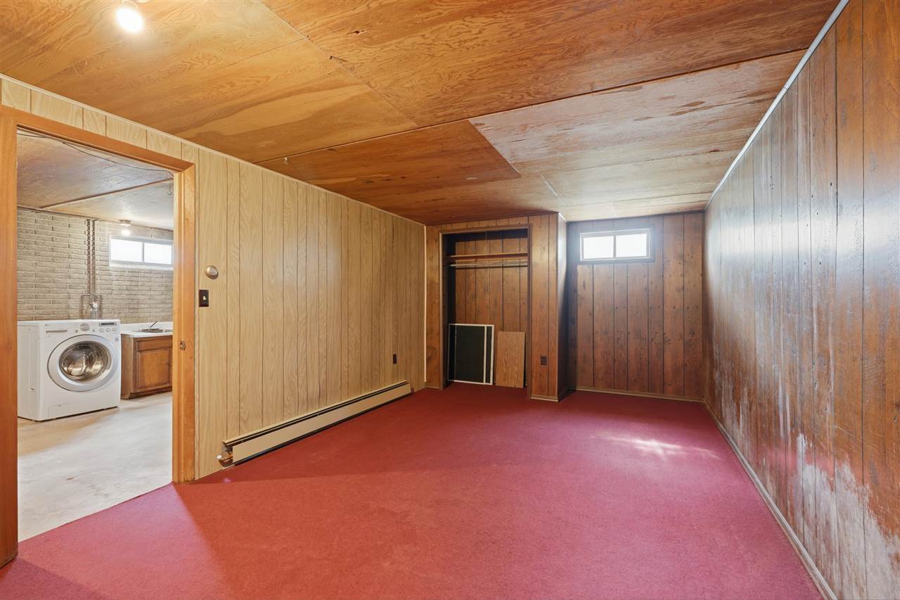 321 S Hill Avenue Columbus Junction IA 52738