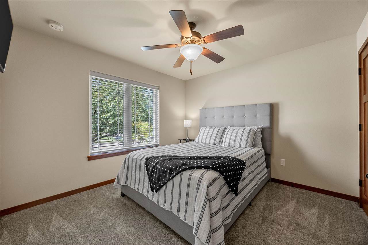 1722 Lake Shore Drive Iowa City IA 52246