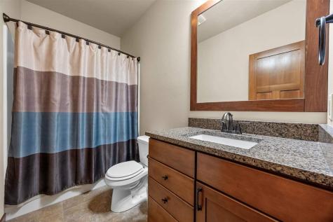 1722 Lake Shore Drive Iowa City IA 52246