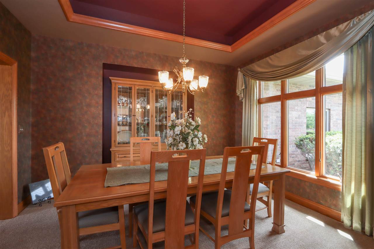 820 S 15th Avenue Washington IA 52353