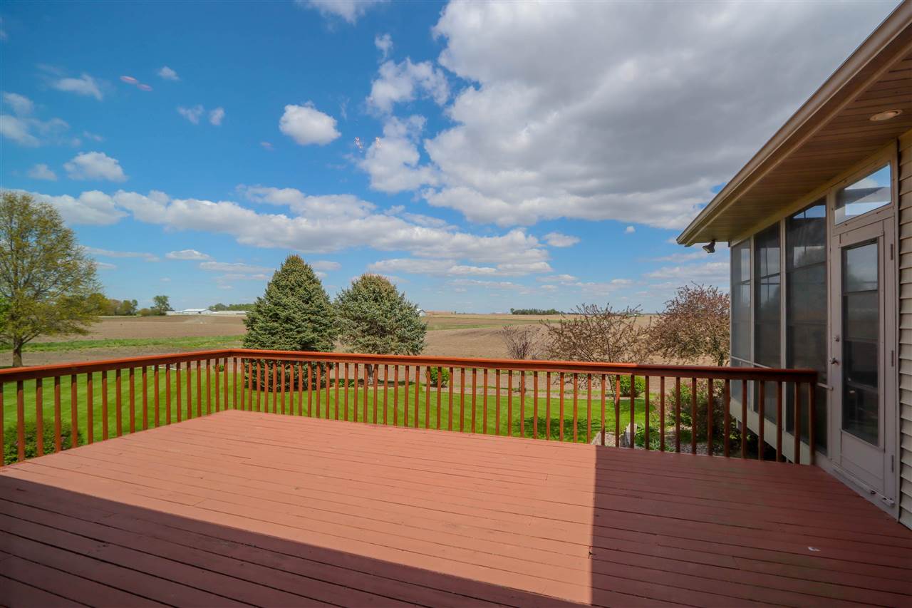820 S 15th Avenue Washington IA 52353