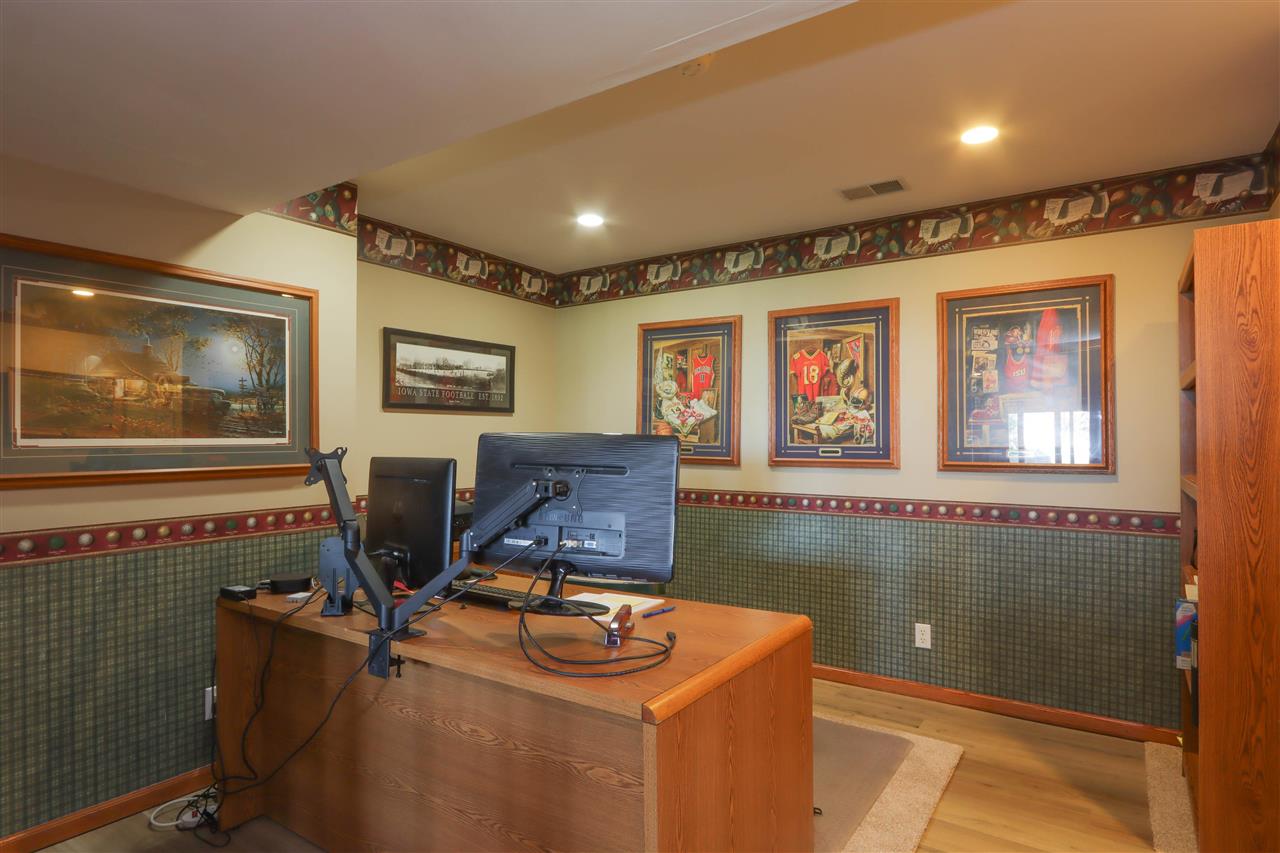 820 S 15th Avenue Washington IA 52353