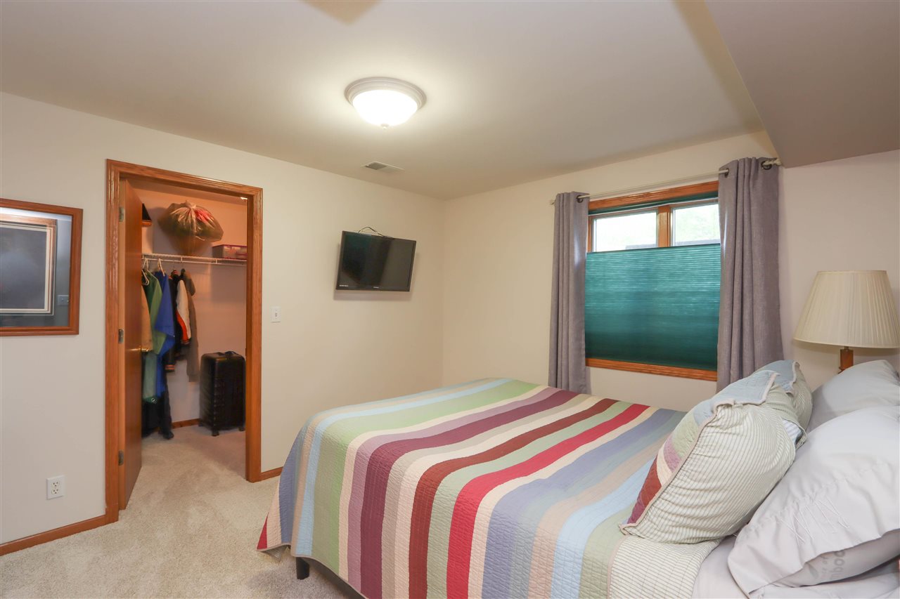 820 S 15th Avenue Washington IA 52353
