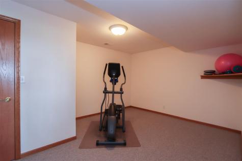 820 S 15th Avenue Washington IA 52353
