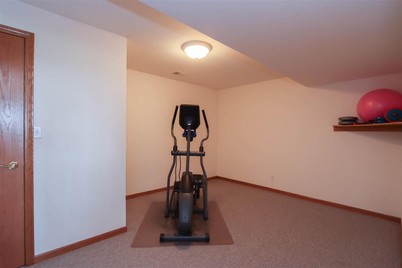 820 S 15th Avenue Washington IA 52353