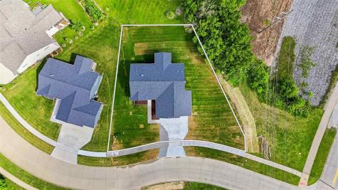 892 Silver Lane Iowa City IA 52245