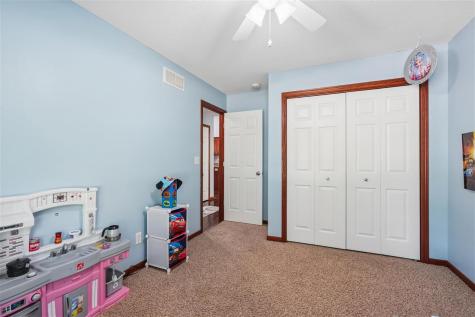 815 10th Ave Place Coralville IA 52241