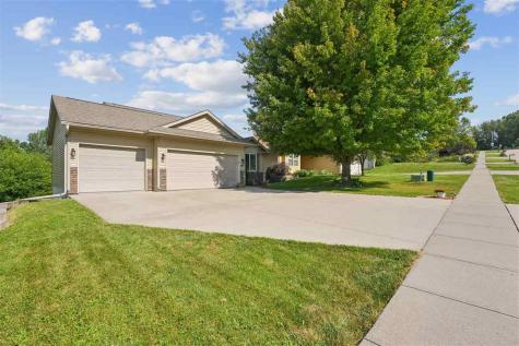 815 10th Ave Place Coralville IA 52241