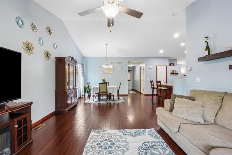 815 10th Ave Place Coralville IA 52241