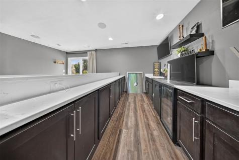 1545 Vesti Lane Iowa City IA 52240