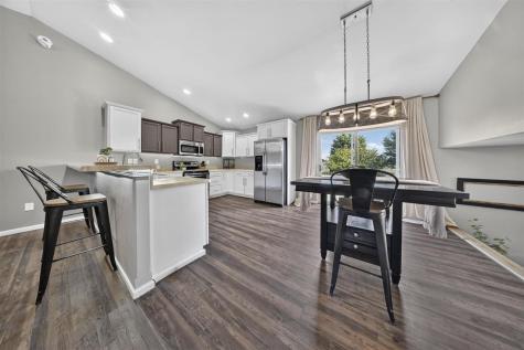 1545 Vesti Lane Iowa City IA 52240