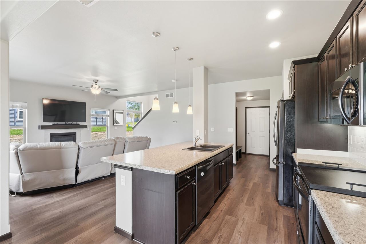 603 Dakota Avenue Tiffin IA 52340