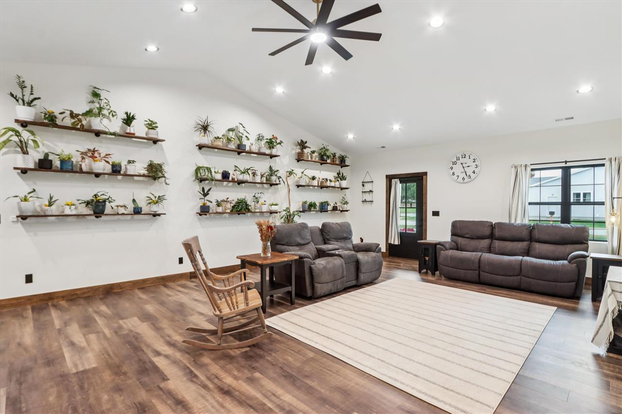 323 Roberts Avenue Marengo IA 52301