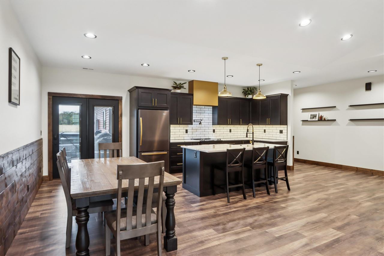 323 Roberts Avenue Marengo IA 52301