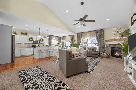 3352 Southridge Drive Amana IA 52203